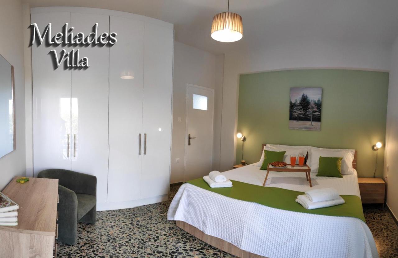 Meliades Villa Agioi Theodoroi Esterno foto