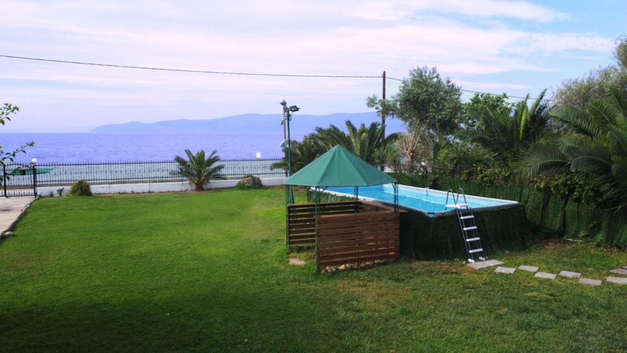 Meliades Villa Agioi Theodoroi Esterno foto